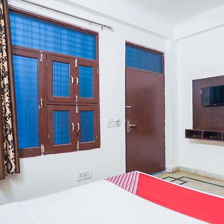 Hotel O Ratiram Palace By Wamson Kālkāji Devi المظهر الخارجي الصورة