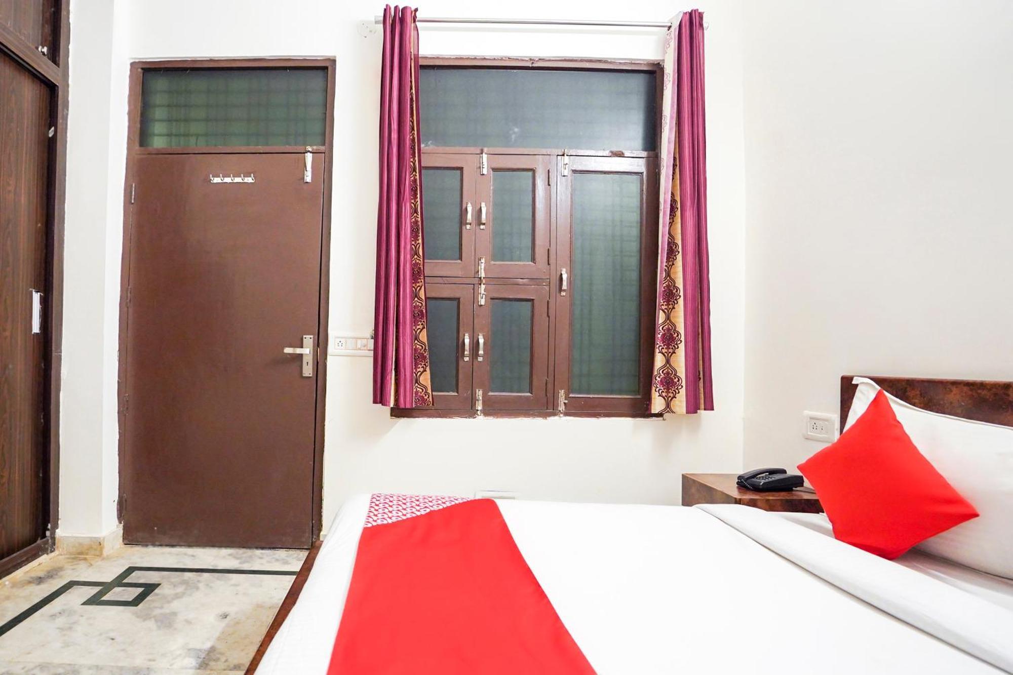 Hotel O Ratiram Palace By Wamson Kālkāji Devi المظهر الخارجي الصورة