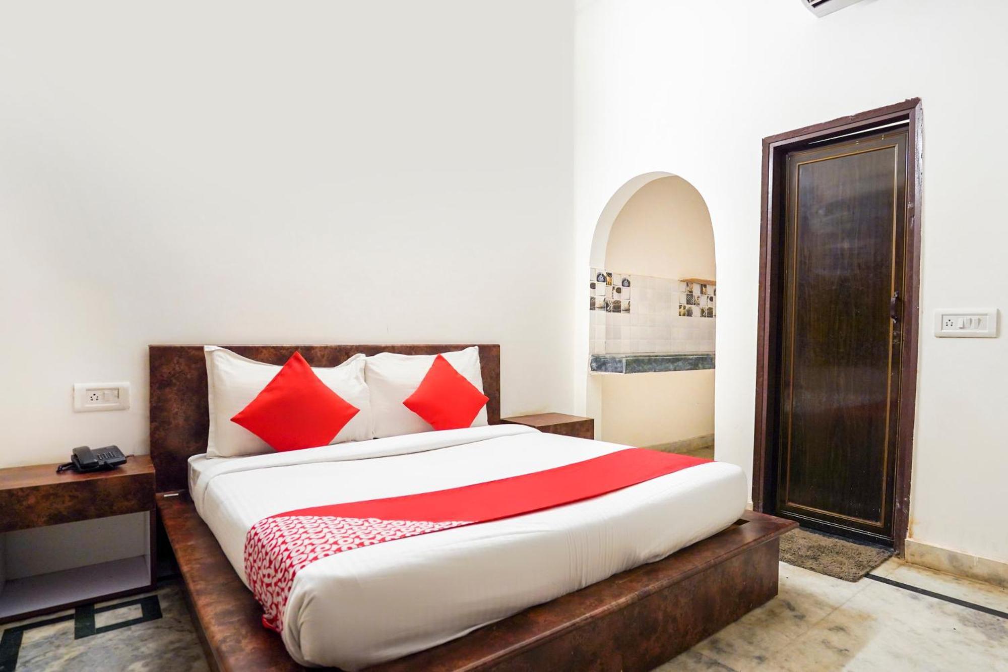 Hotel O Ratiram Palace By Wamson Kālkāji Devi المظهر الخارجي الصورة